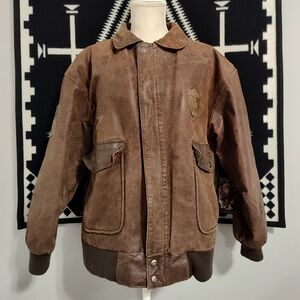 🤎 Vintage 90's Fox Run Vintage Unisex Wear Leather Bomber Jacket w/Patches, SM